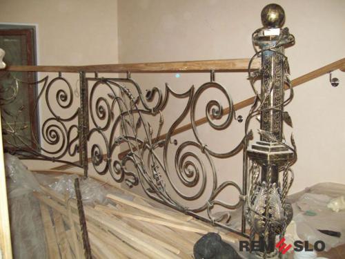 КОВАНОЕ ОГРАЖДЕНИЕ ЛЕСТНИЦЫ №104