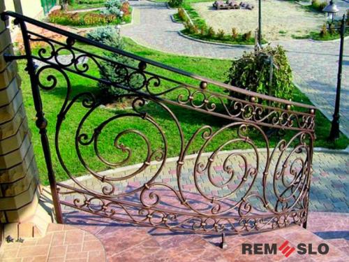 КОВАНОЕ ОГРАЖДЕНИЕ ЛЕСТНИЦЫ №120