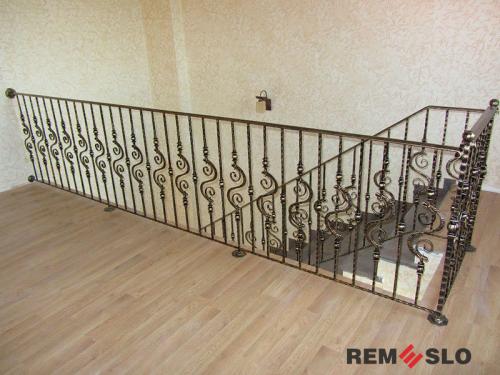 КОВАНОЕ ОГРАЖДЕНИЕ ЛЕСТНИЦЫ №125
