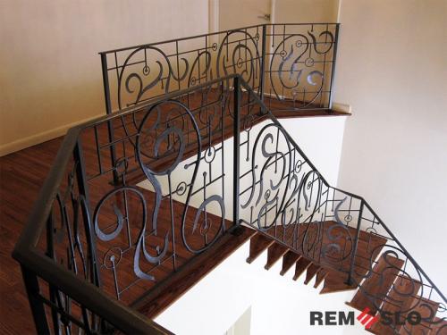КОВАНОЕ ОГРАЖДЕНИЕ ЛЕСТНИЦЫ №126