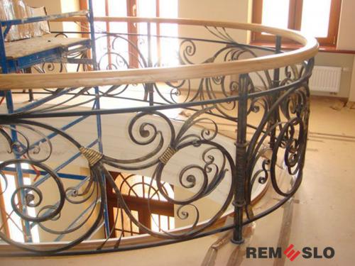 КОВАНОЕ ОГРАЖДЕНИЕ ЛЕСТНИЦЫ №127