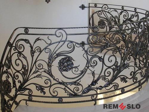 КОВАНОЕ ОГРАЖДЕНИЕ ЛЕСТНИЦЫ №133