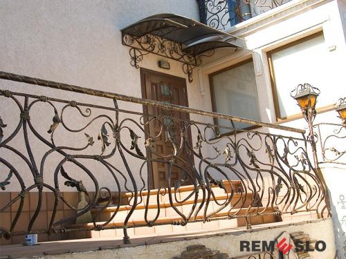 КОВАНОЕ ОГРАЖДЕНИЕ ЛЕСТНИЦЫ №142