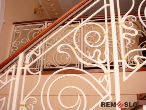 КОВАНОЕ ОГРАЖДЕНИЕ ЛЕСТНИЦЫ №144