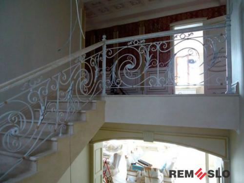 КОВАНОЕ ОГРАЖДЕНИЕ ЛЕСТНИЦЫ №15
