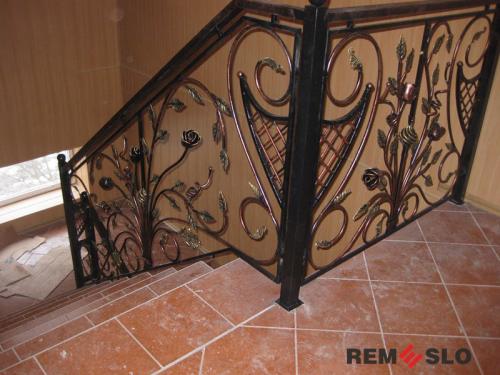 КОВАНОЕ ОГРАЖДЕНИЕ ЛЕСТНИЦЫ №156