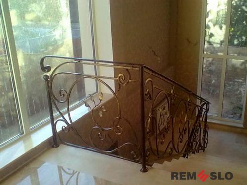КОВАНОЕ ОГРАЖДЕНИЕ ЛЕСТНИЦЫ №173