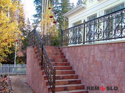 КОВАНОЕ ОГРАЖДЕНИЕ ЛЕСТНИЦЫ №174