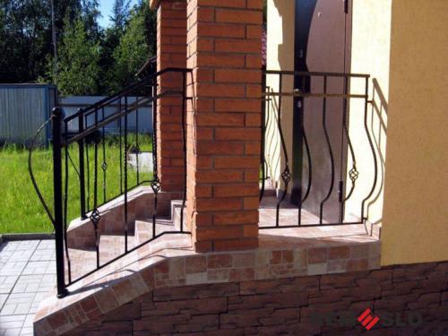 КОВАНОЕ ОГРАЖДЕНИЕ ЛЕСТНИЦЫ №203