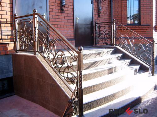 КОВАНОЕ ОГРАЖДЕНИЕ ЛЕСТНИЦЫ №205