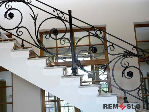 КОВАНОЕ ОГРАЖДЕНИЕ ЛЕСТНИЦЫ №21