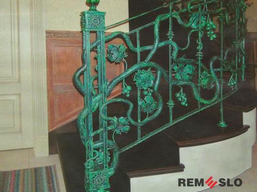 КОВАНОЕ ОГРАЖДЕНИЕ ЛЕСТНИЦЫ №214