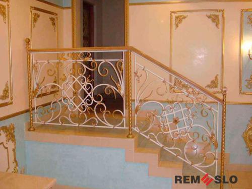 КОВАНОЕ ОГРАЖДЕНИЕ ЛЕСТНИЦЫ №224
