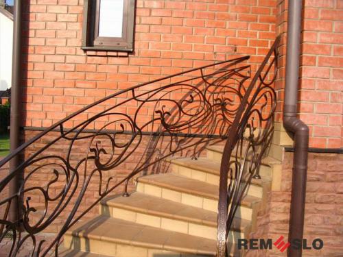 КОВАНОЕ ОГРАЖДЕНИЕ ЛЕСТНИЦЫ №231