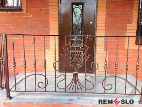 КОВАНОЕ ОГРАЖДЕНИЕ ЛЕСТНИЦЫ №238