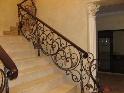 КОВАНОЕ ОГРАЖДЕНИЕ ЛЕСТНИЦЫ №3