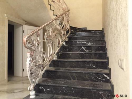 КОВАНОЕ ОГРАЖДЕНИЕ ЛЕСТНИЦЫ №30