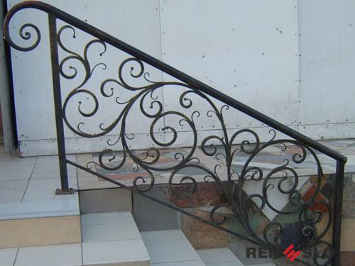 КОВАНОЕ ОГРАЖДЕНИЕ ЛЕСТНИЦЫ №43
