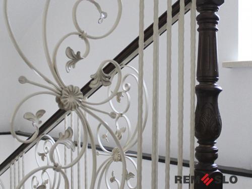КОВАНОЕ ОГРАЖДЕНИЕ ЛЕСТНИЦЫ №45