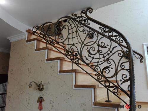 КОВАНОЕ ОГРАЖДЕНИЕ ЛЕСТНИЦЫ №51