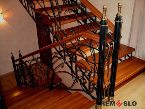 КОВАНОЕ ОГРАЖДЕНИЕ ЛЕСТНИЦЫ №74