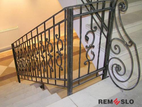 КОВАНОЕ ОГРАЖДЕНИЕ ЛЕСТНИЦЫ №93