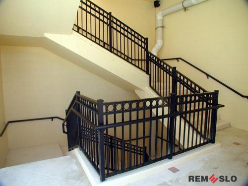 КОВАНОЕ ОГРАЖДЕНИЕ ЛЕСТНИЦЫ №99