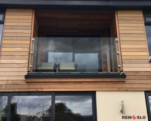 Ограждение балкона из стекла №18