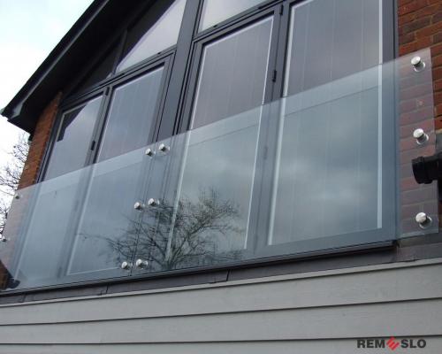 Ограждение балкона из стекла №5