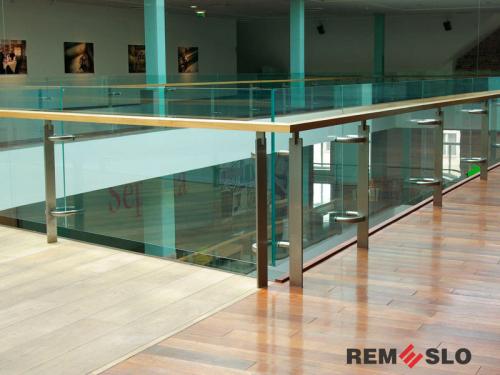 Ограждение балкона из стекла №6