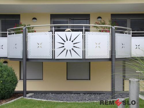 Ограждение балкона с лазерной резкой №4